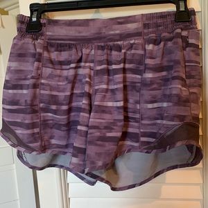 Lululemon shorts, size 6, 2.5inch seam